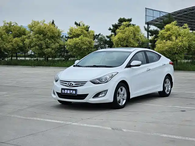 Hyundai Elantra Langdong