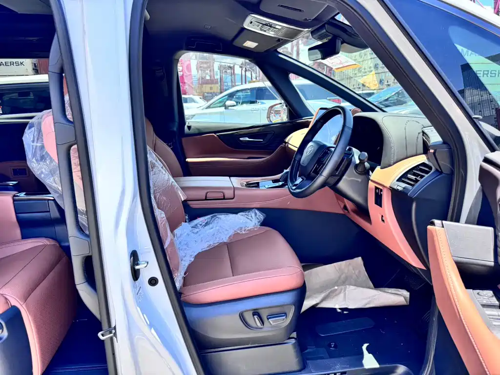 Toyota Vellfire — миниатюра 4