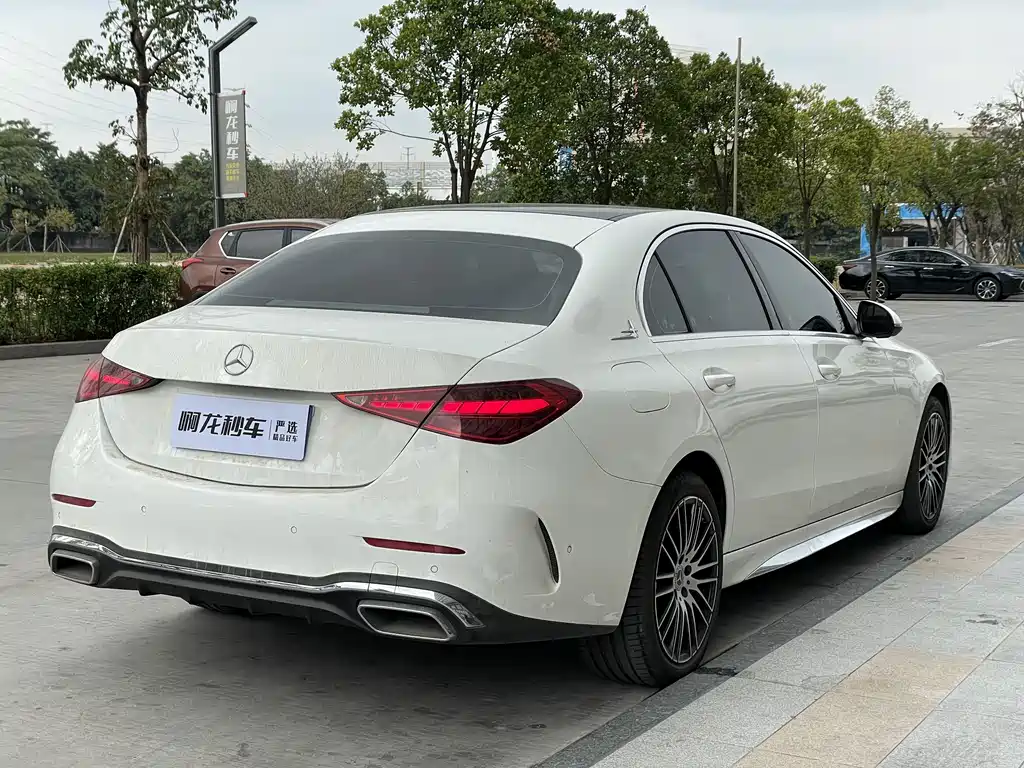 MERCEDES-BENZ C CLASS