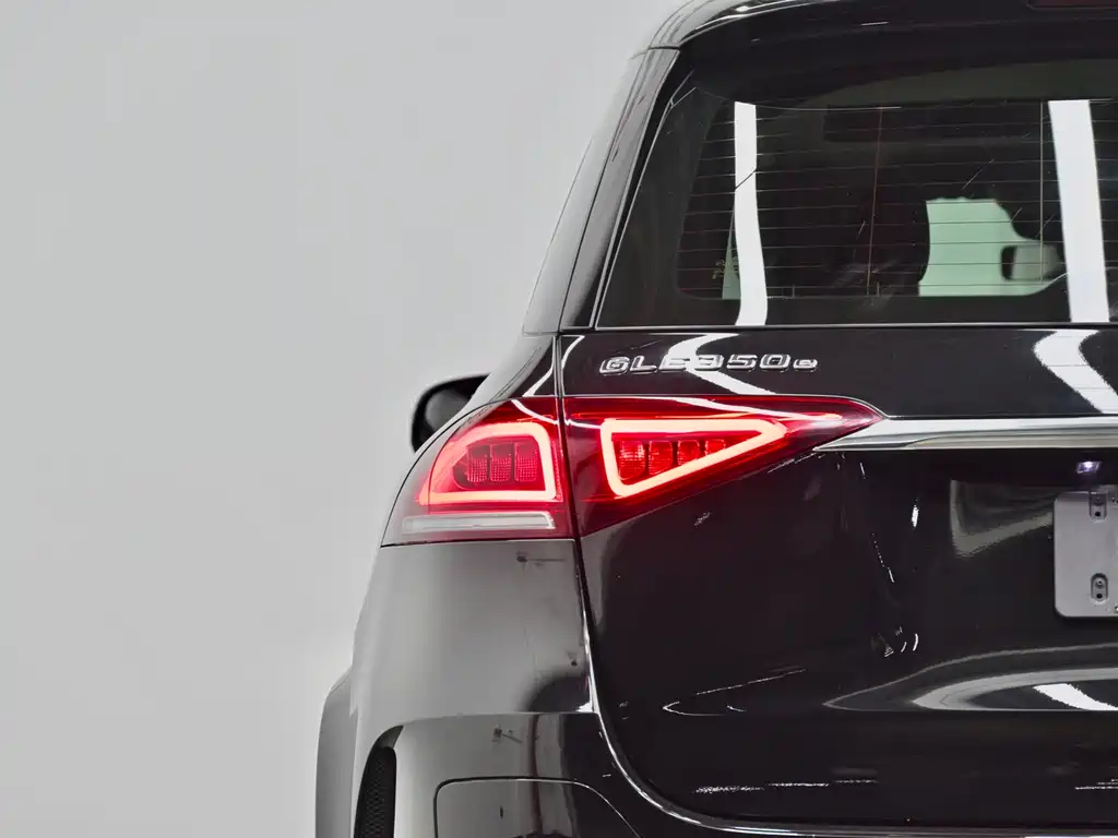 Mercedes-Benz GLE New Energy — миниатюра 37