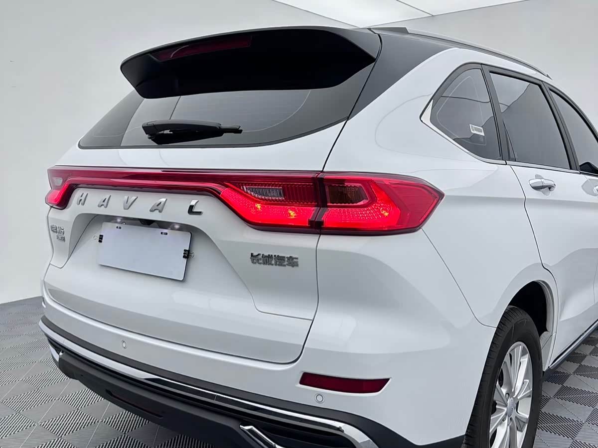 Haval Haval M6 1.5 л 2022 г. Белый, пробег 4000 км