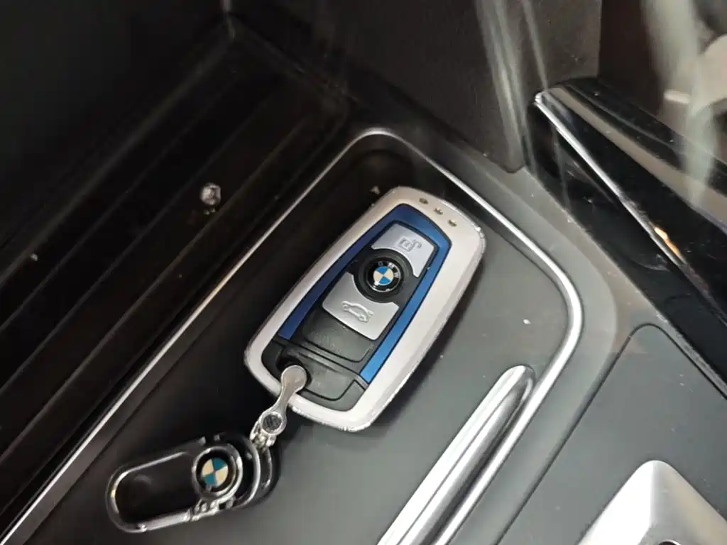 BMW 3 Series GT 3 GT 2019 320i M Sport