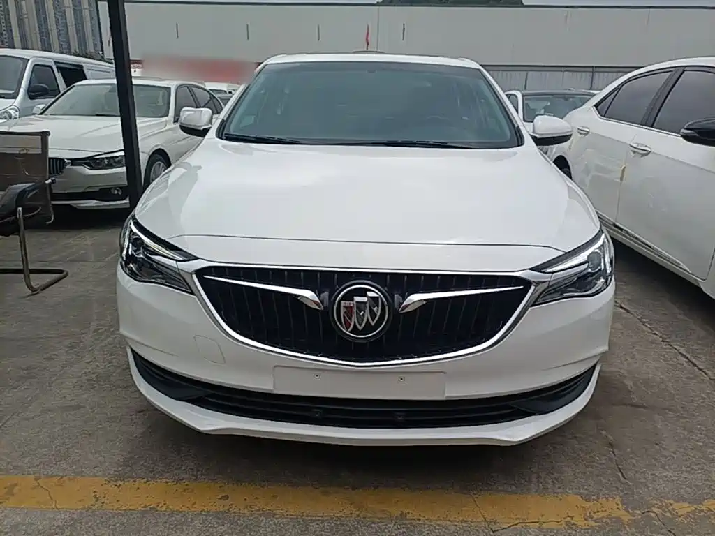 Buick Excelle — миниатюра 3