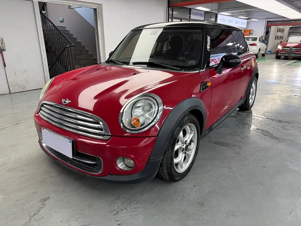 MINI 2011 1.6L COOPER Fun