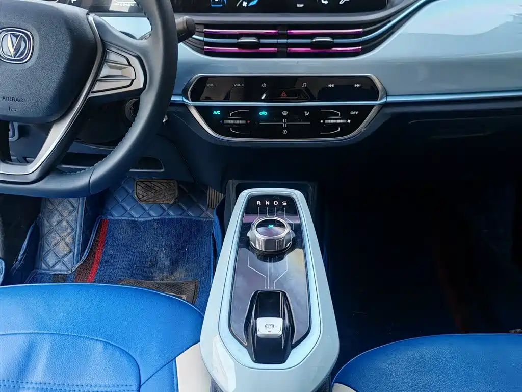 Changan Benben E-Star — миниатюра 13