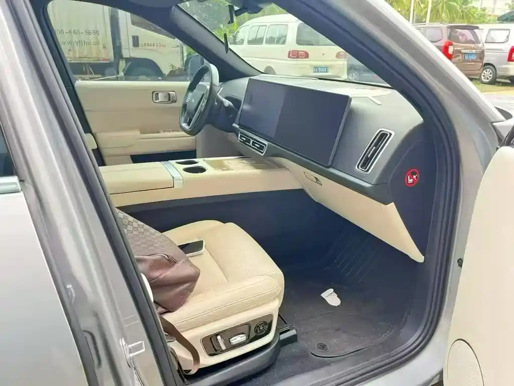 Li Auto Li L7 — миниатюра 5
