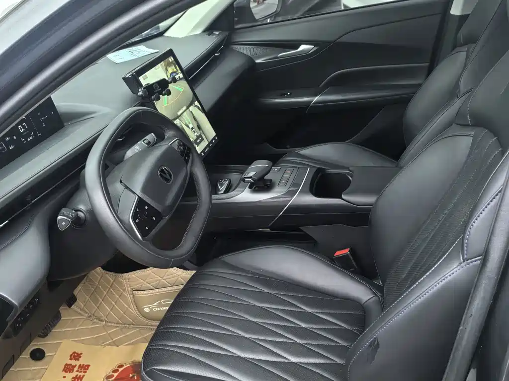 Changan Yida — миниатюра 10