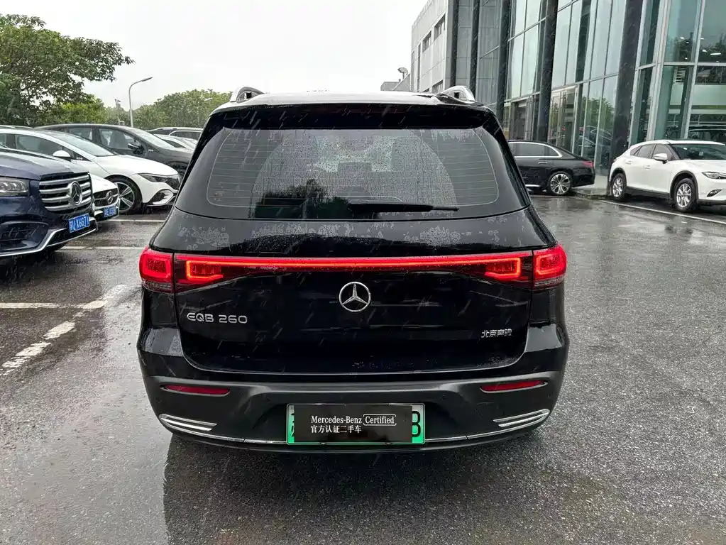 Mercedes-Benz EQB — миниатюра 6