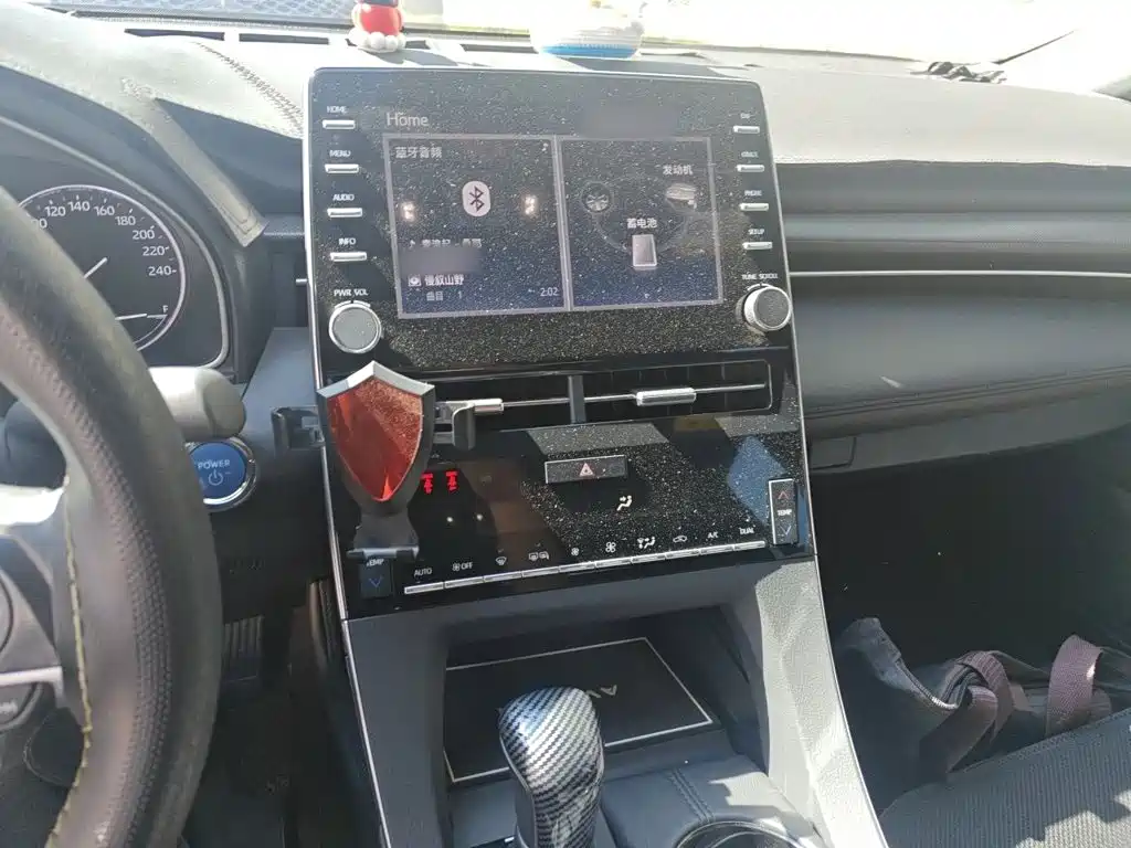 Toyota Avalon — миниатюра 6