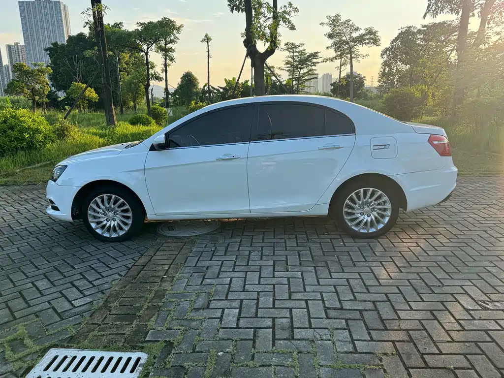 Geely New Energy — миниатюра 3