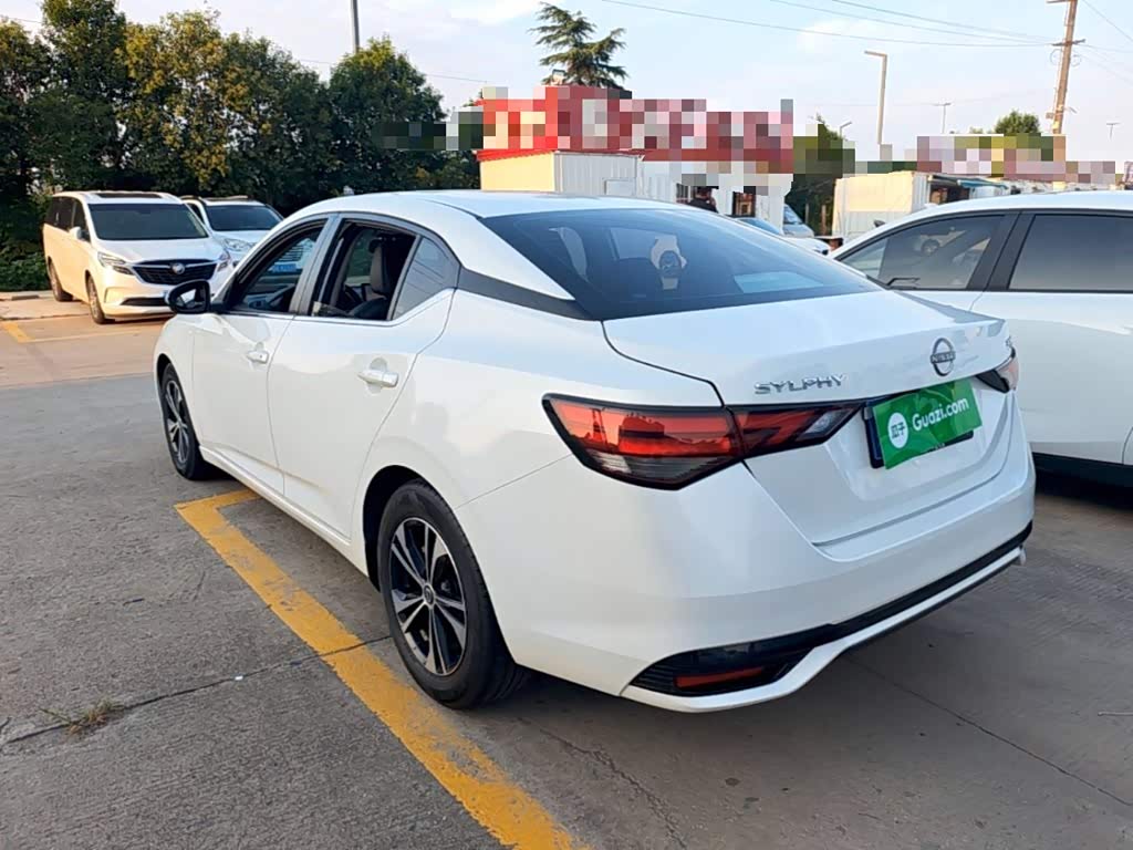 Nissan Sylphy 1.6 л 2023 г. Белый, пробег 46600 км