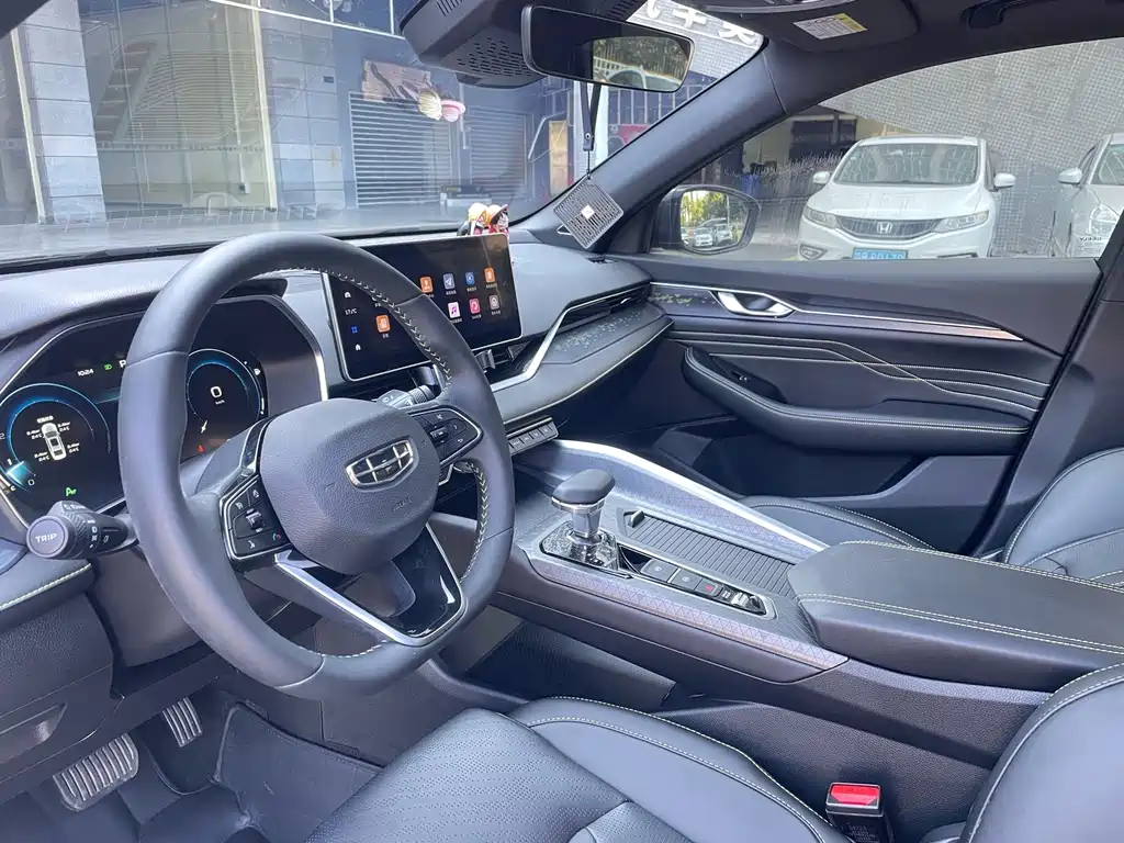 Geely Xingrui — миниатюра 19