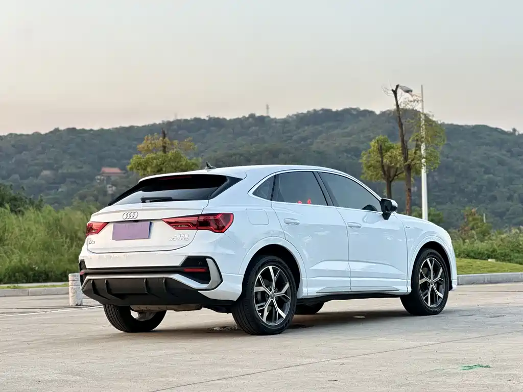 Audi Q3 Sportback — миниатюра 4