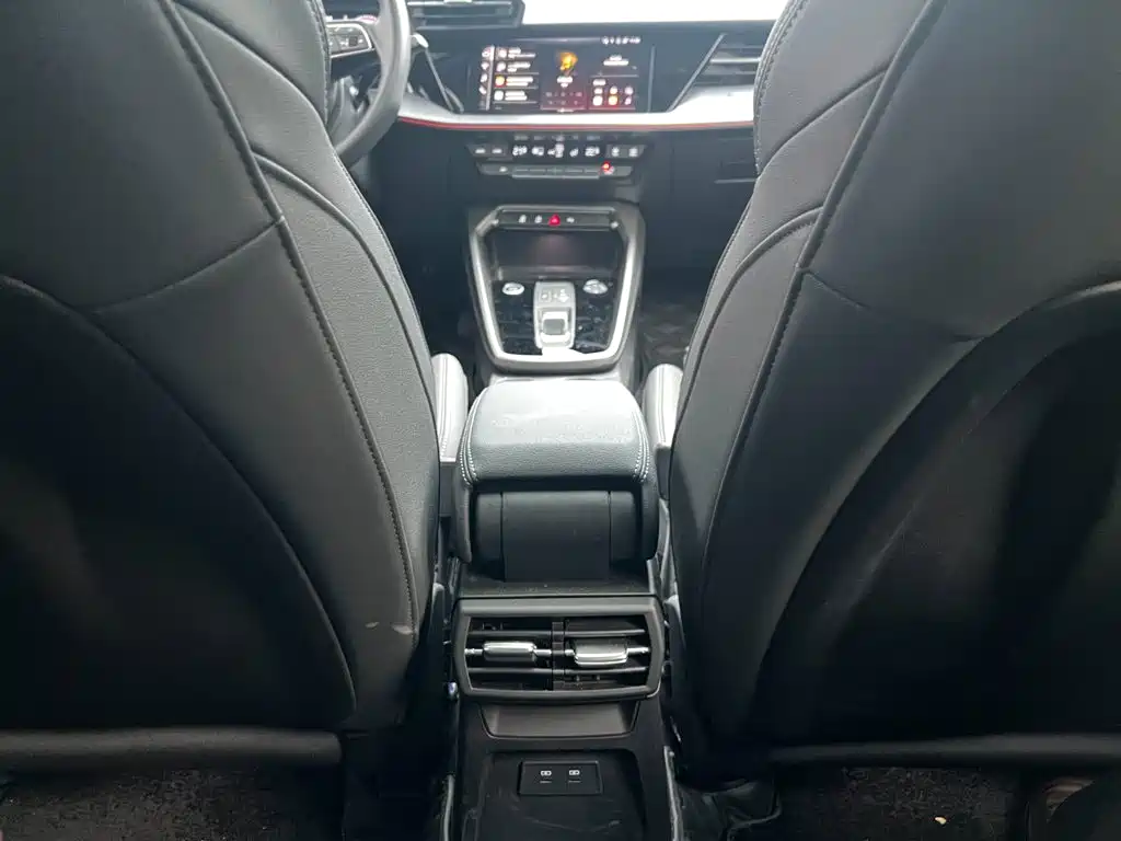 Audi A3 — миниатюра 12