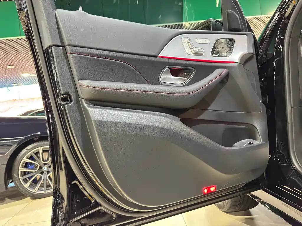 MERCEDES-BENZ GLE AMG