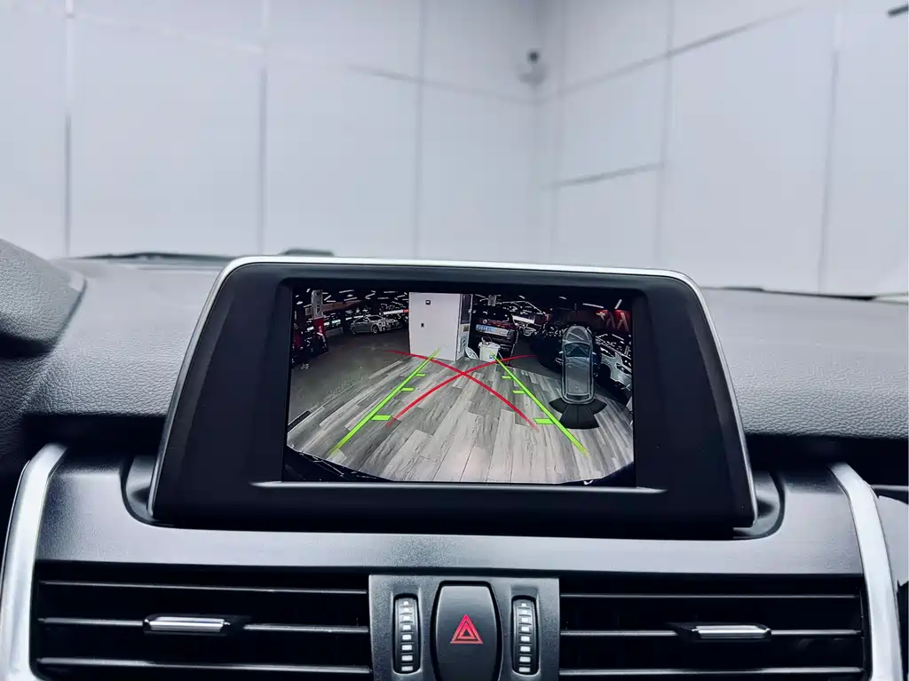 BMW 2 SERIES STATION WAGON