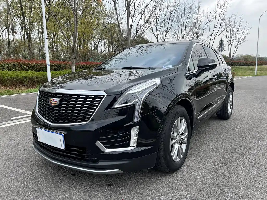 CADILLAC XT5