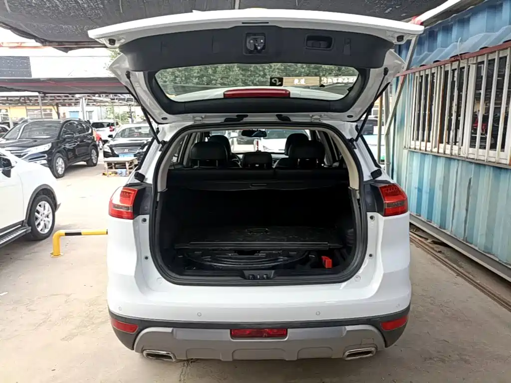 Geely Boyue — миниатюра 19