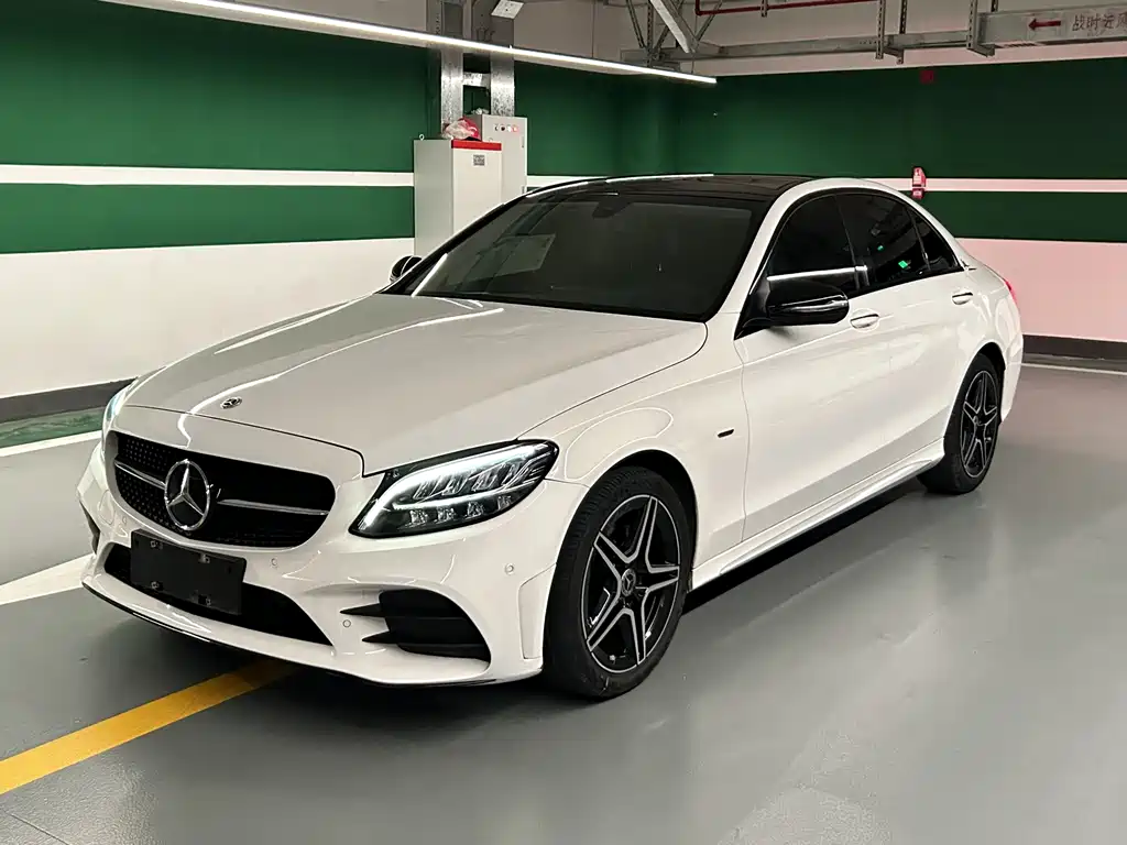 Mercedes-Benz C-Class 2021