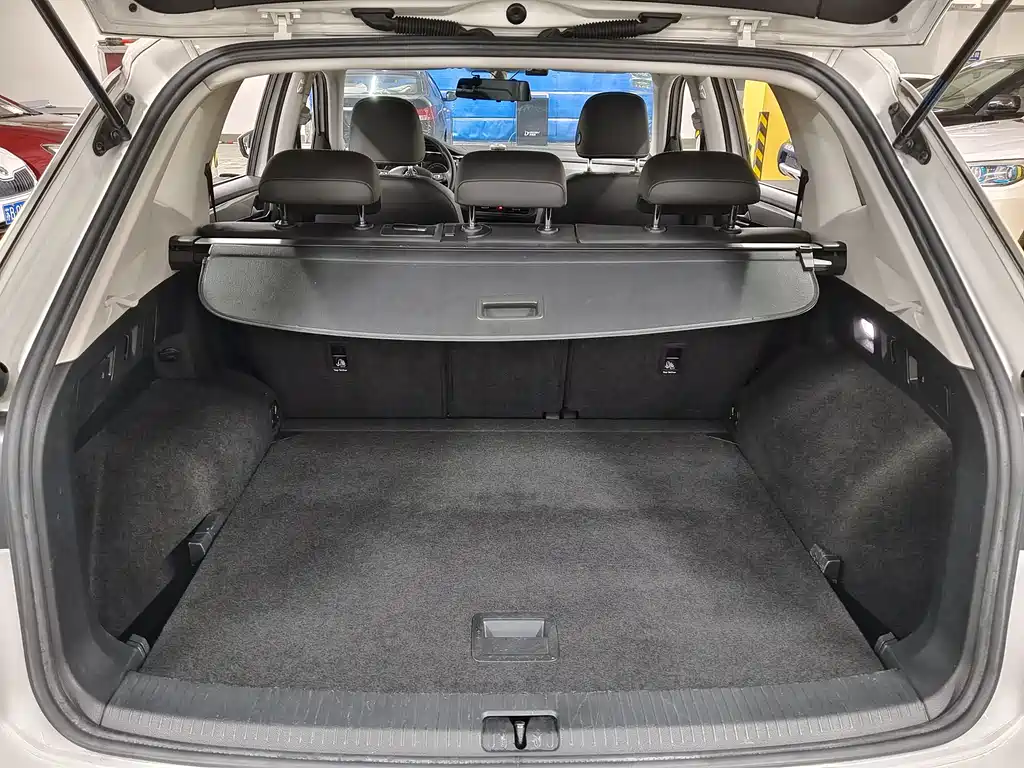 Volkswagen Tayron 330TSI 2WD Luxury Type China VI, фото 11