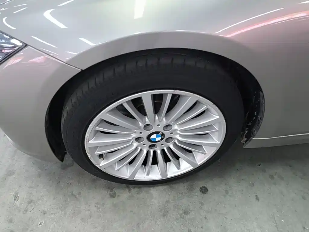 BMW 3 Series — миниатюра 23