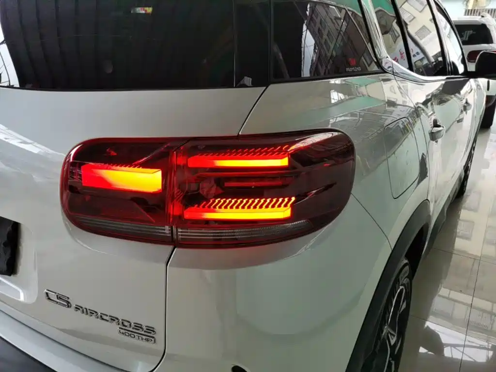 Citroen C5 AIRCROSS — миниатюра 8