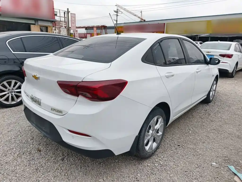 Chevrolet Cavalier — миниатюра 7
