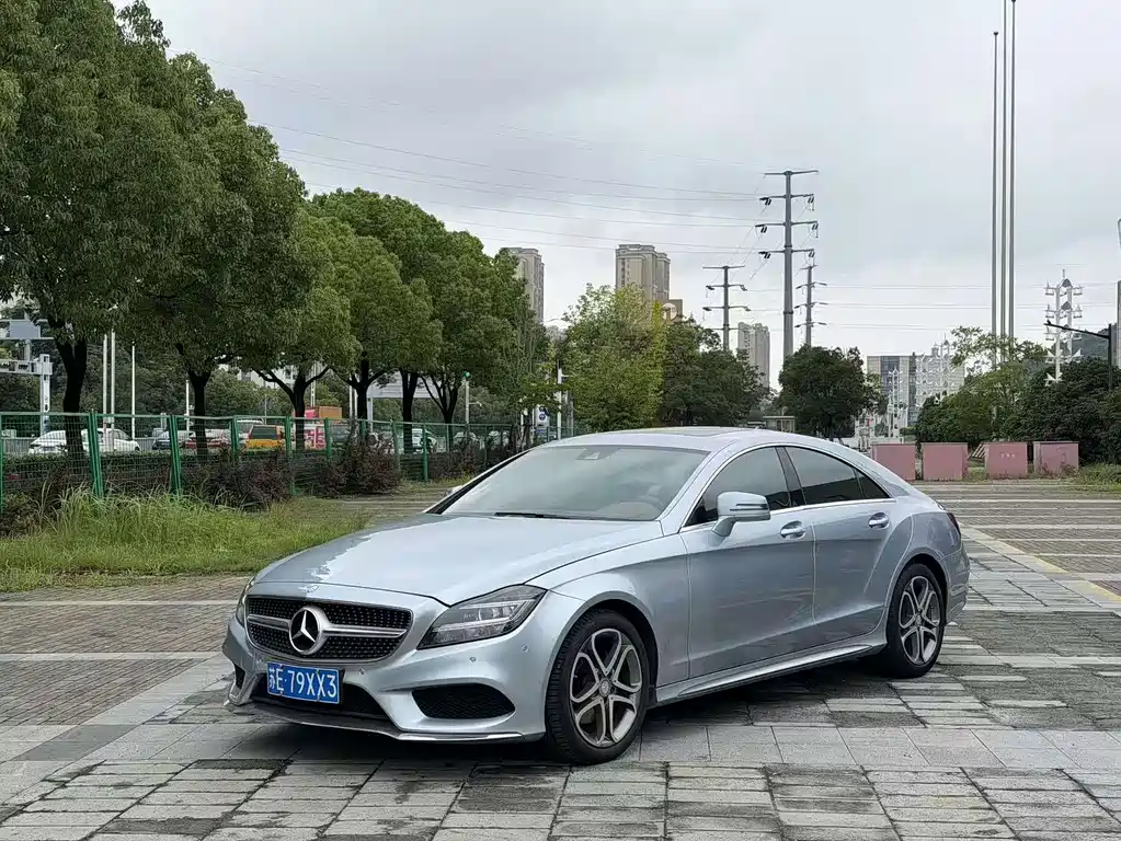 Mercedes-Benz CLS