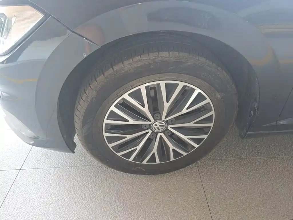 Volkswagen Sagitar — миниатюра 23