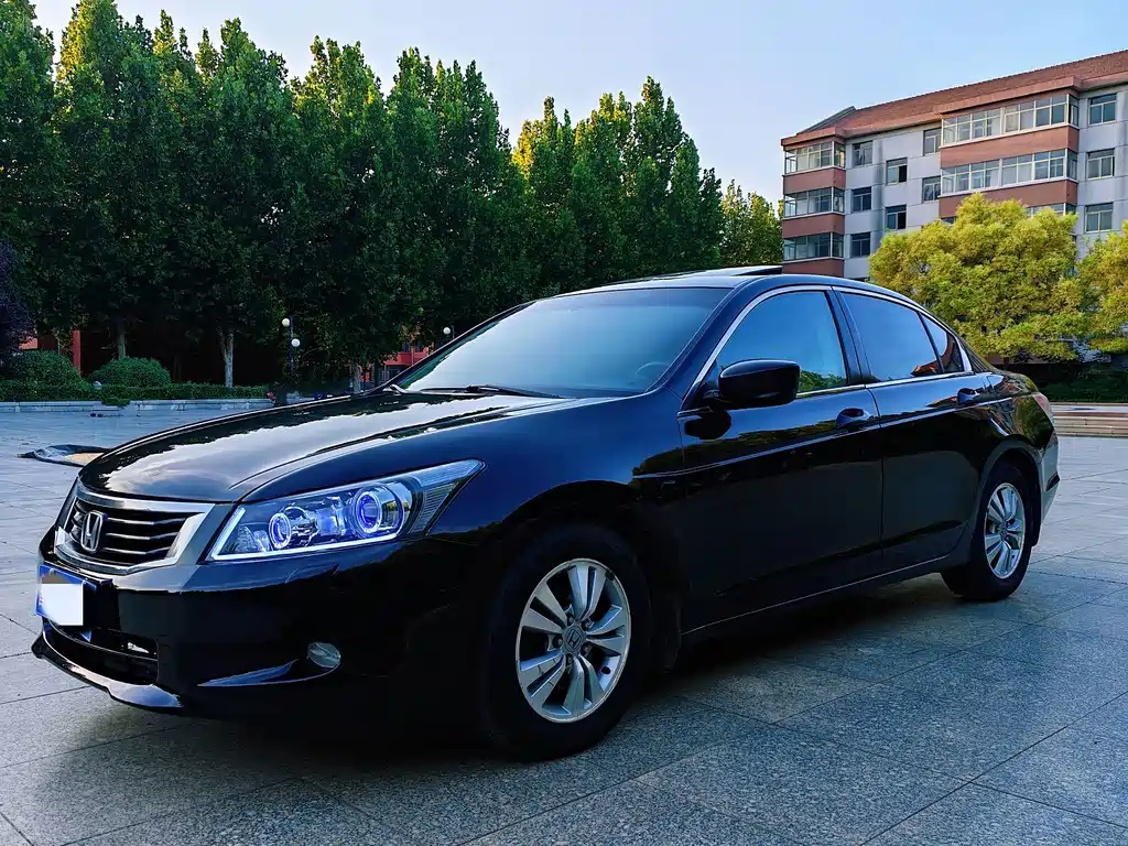 Honda Accord — миниатюра 10