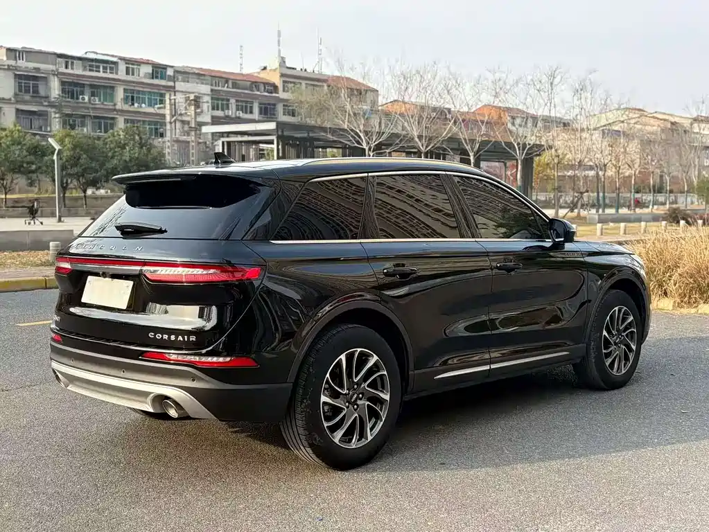 Lincoln Corsair 2022 2.0T Premium