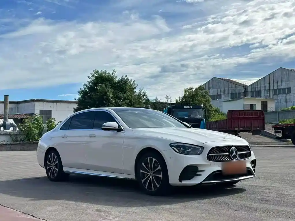 Mercedes-Benz E-Class New Energy — миниатюра 4