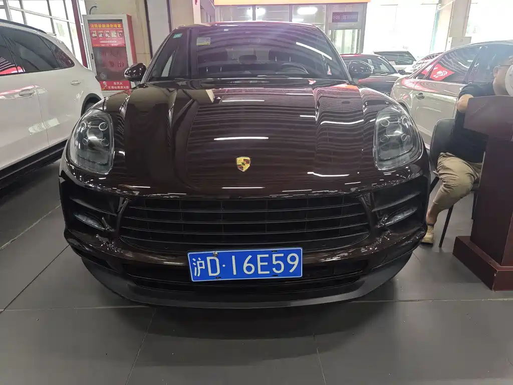 Porsche Macan — миниатюра 2