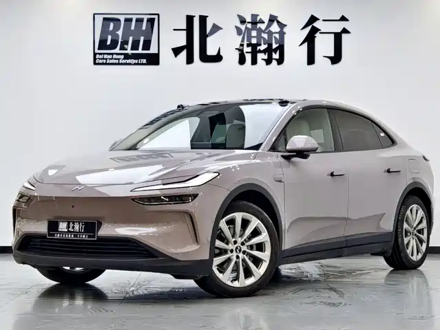 2025 Nio L60