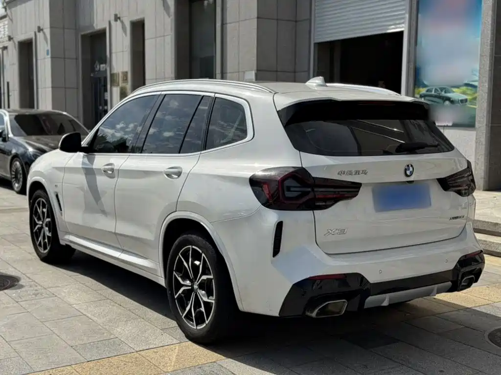 BMW X3 — миниатюра 9