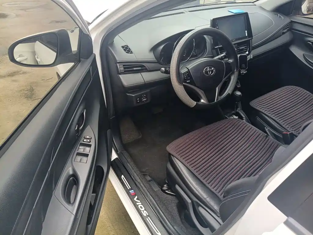 Toyota Vios FS — миниатюра 17