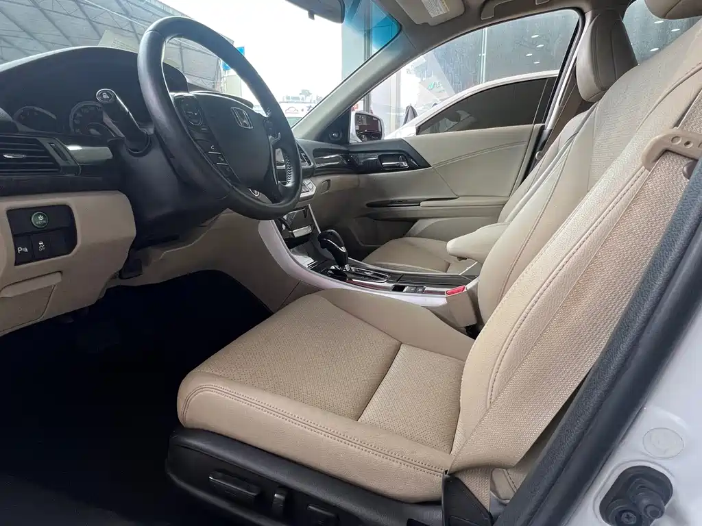 Honda Accord 2016 2.4L EX