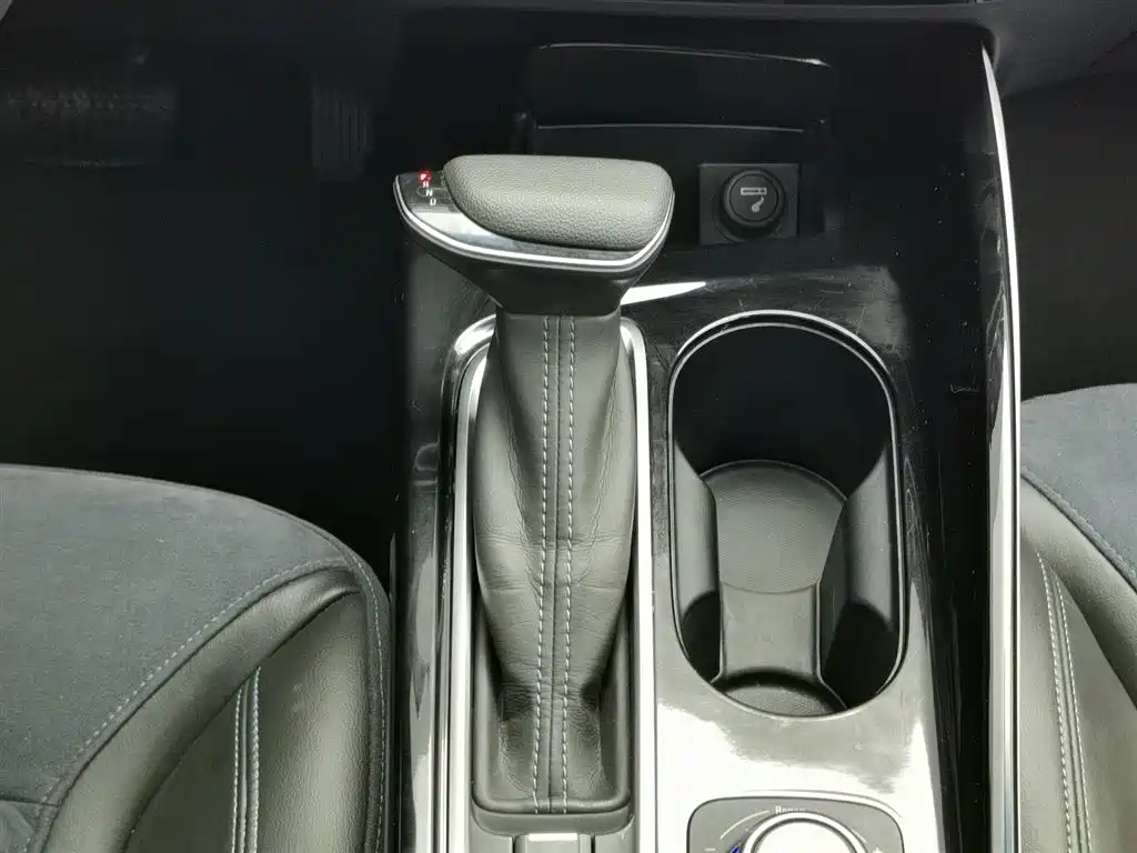 BUICK SLIGHTLY BLUE 6