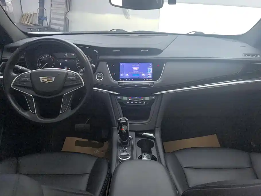 Cadillac XT5 — миниатюра 12