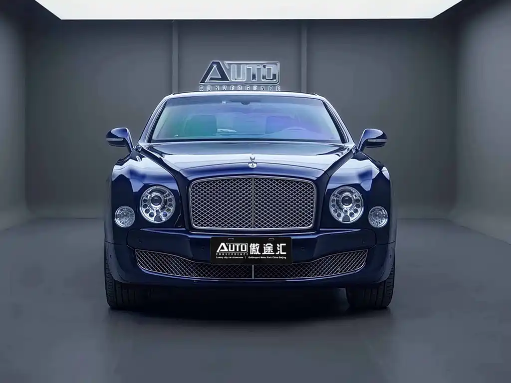 Bentley Mulsanne 6.8T Mulliner Special Edition, фото 2