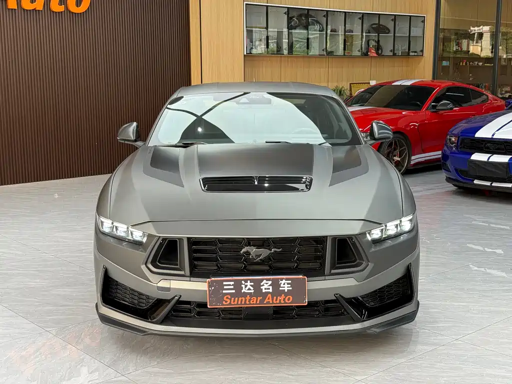 Ford Mustang 2024 5.0L V8 Dark Horse