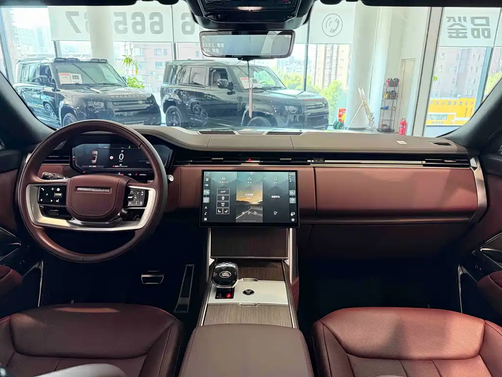 Land Rover Range Rover — миниатюра 19