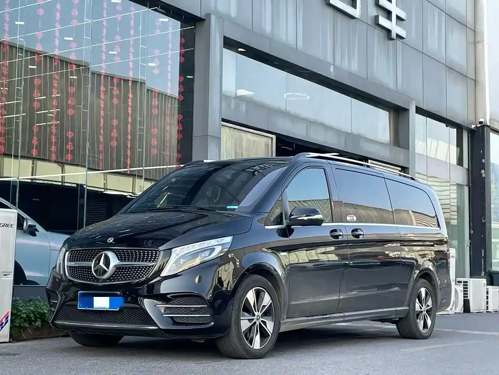 MERCEDES-BENZ V CLASS