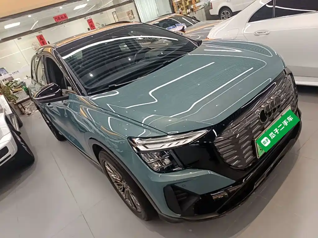 Audi Q5 e-tron — миниатюра 4