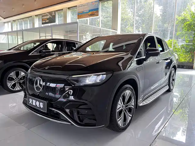 Mercedes-Benz EQE SUV