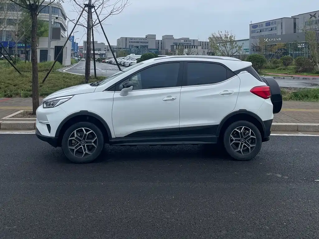 BYD Yuan Pro — миниатюра 3