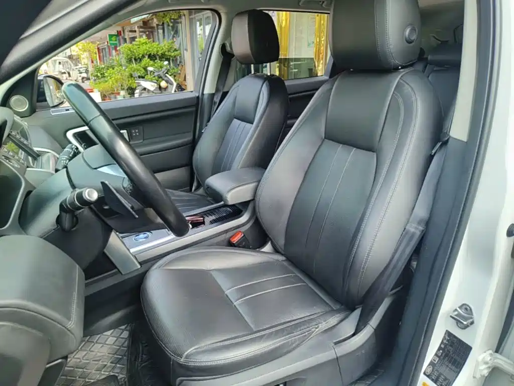 Land Rover Discovery Sport — миниатюра 15