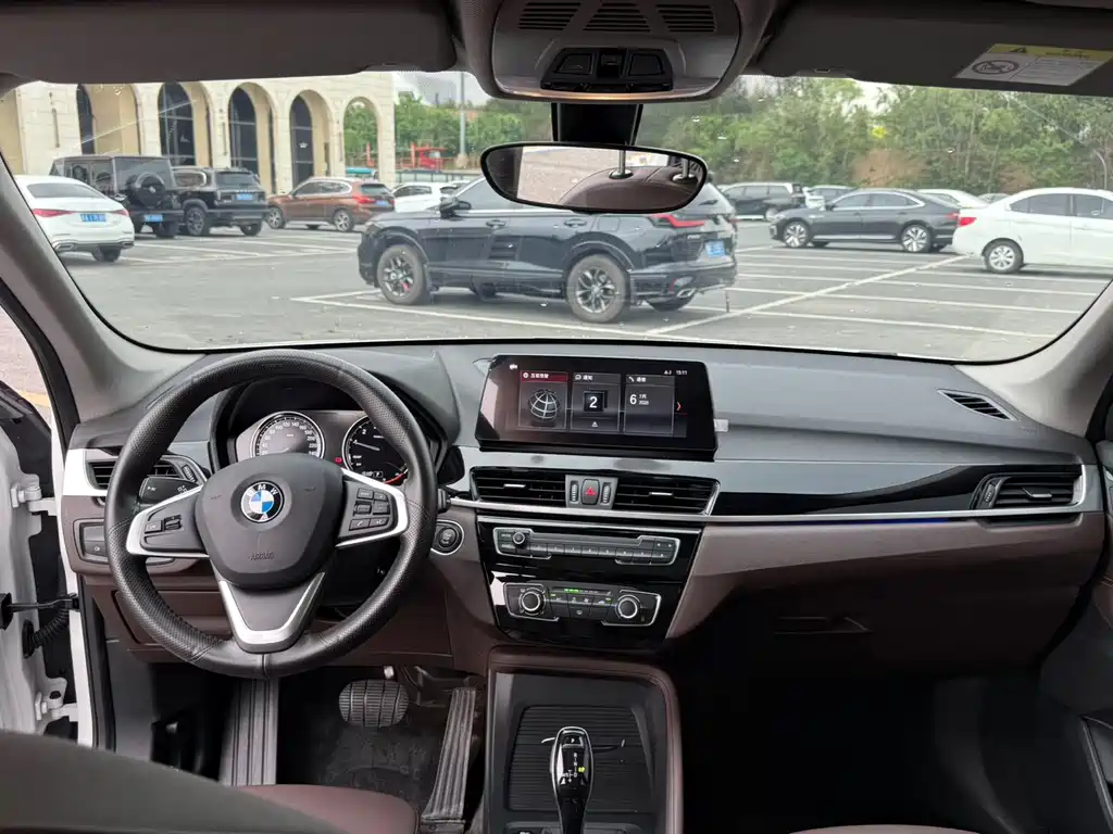 BMW X1 — миниатюра 9