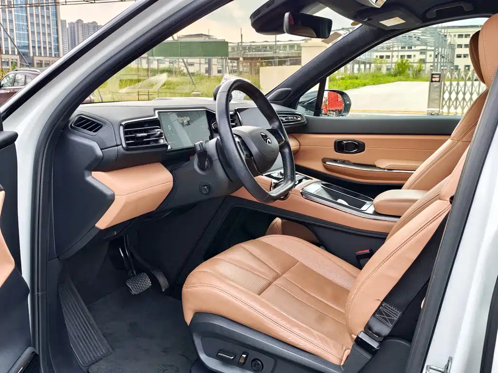NIO ES8 — миниатюра 14