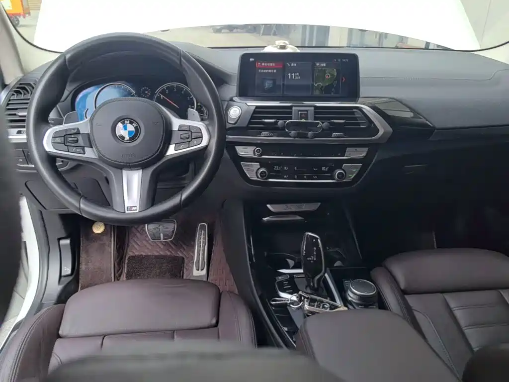 BMW X3 — миниатюра 10